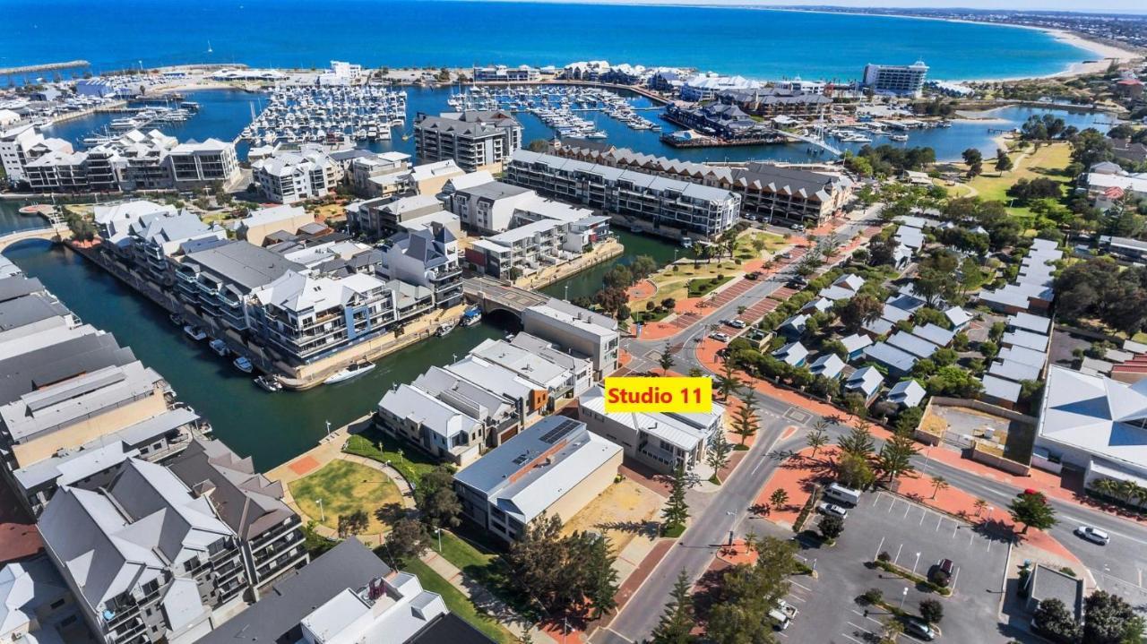 Studio 11 Mandurah Marina Екстер'єр фото